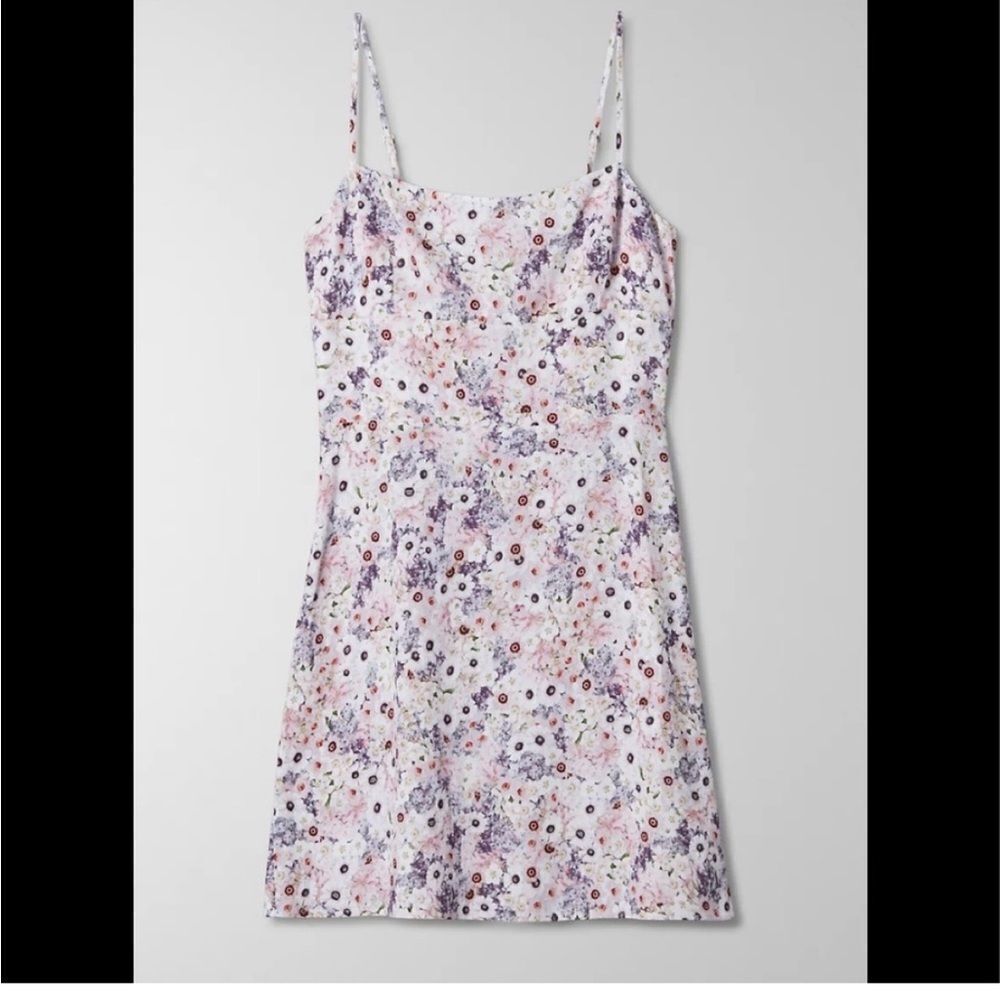 EUC Aritzia Sunday Best Jackson Dress in Powder Pink/Lav Ash - Picture 3 of 7